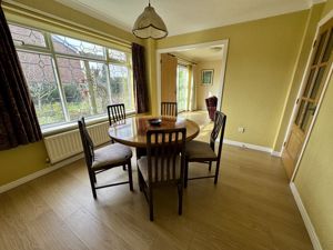 Dining Room- click for photo gallery